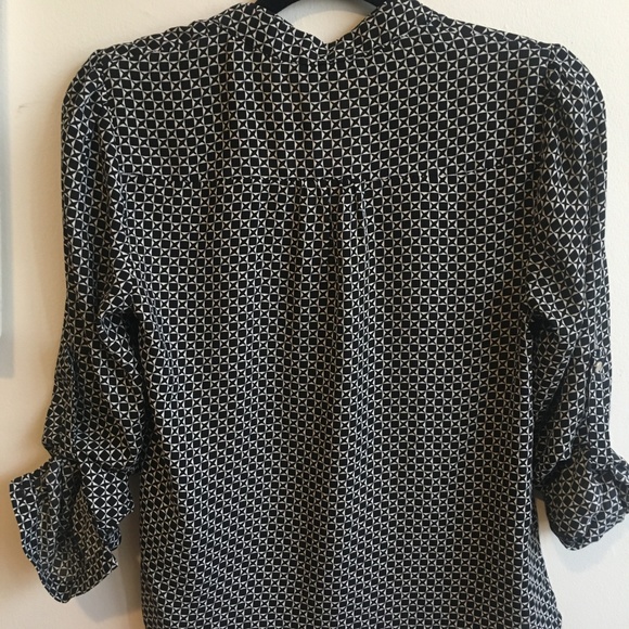 Black & White Blouse - Picture 3 of 3